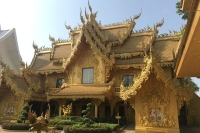 3d.jpg - Chiang Mai-Chiang Rai:White Black Blue Temple Golden Triangle Boat Trip | https://sabaigobangkok.com