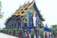 73.jpg - Chiang Mai-Chiang Rai:White Black Blue Temple Golden Triangle Boat Trip | https://sabaigobangkok.com