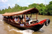 95.jpg - Chiang Mai-Chiang Rai:White Black Blue Temple Golden Triangle Boat Trip | https://sabaigobangkok.com