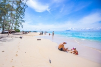 b0.jpg - Phi Phi Island and Bamboo Island Full Day Tour From Phuket | https://sabaigobangkok.com