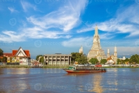 wat-arun-by-chao-phraya-river-in-bangkok-thailand-photo.jpg - AMAZING BANGKOK (MINIMUM 2 PAX) | https://sabaigobangkok.com